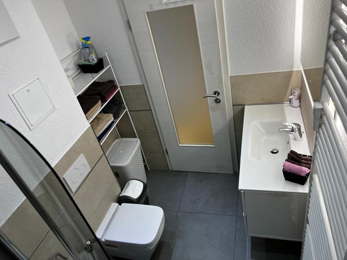 Moderne Wohnung Mit Bergblick Friedrichshafen Luaran gambar